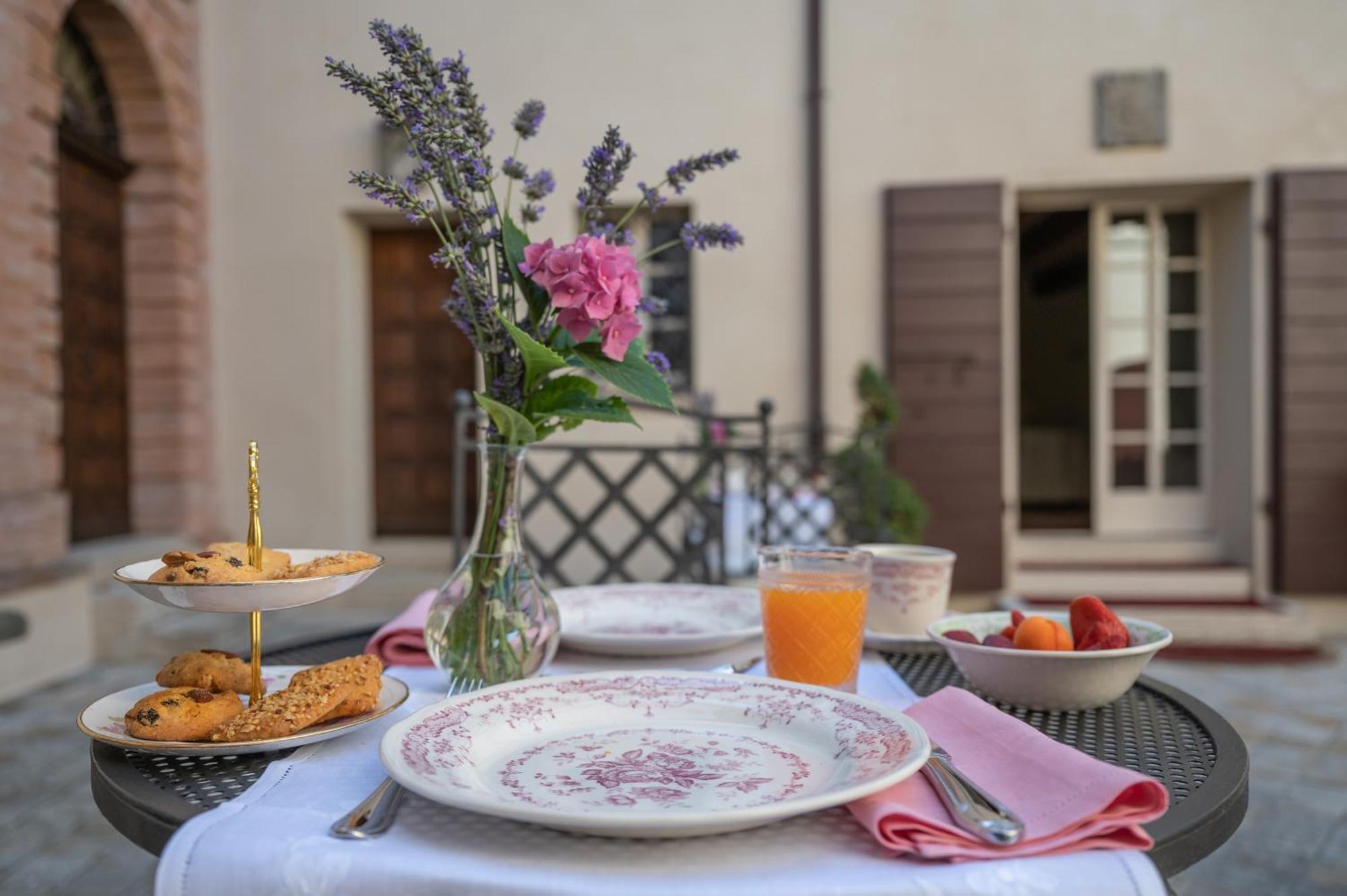 Palazzo Del Poggiano Bed and Breakfast Poggio Berni Eksteriør billede
